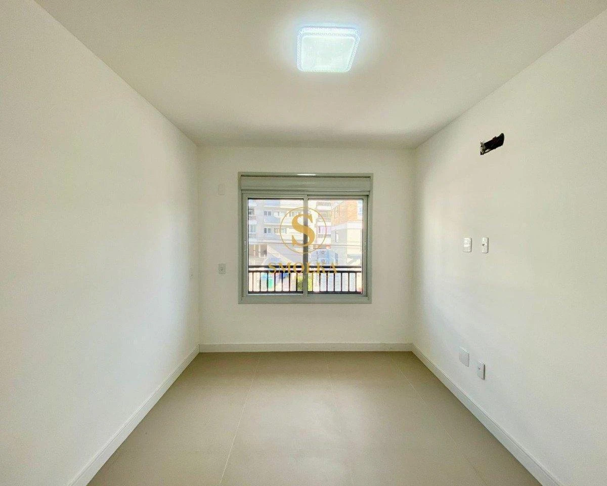 184 m² rental home with 4 en-suite bedrooms — photo 20