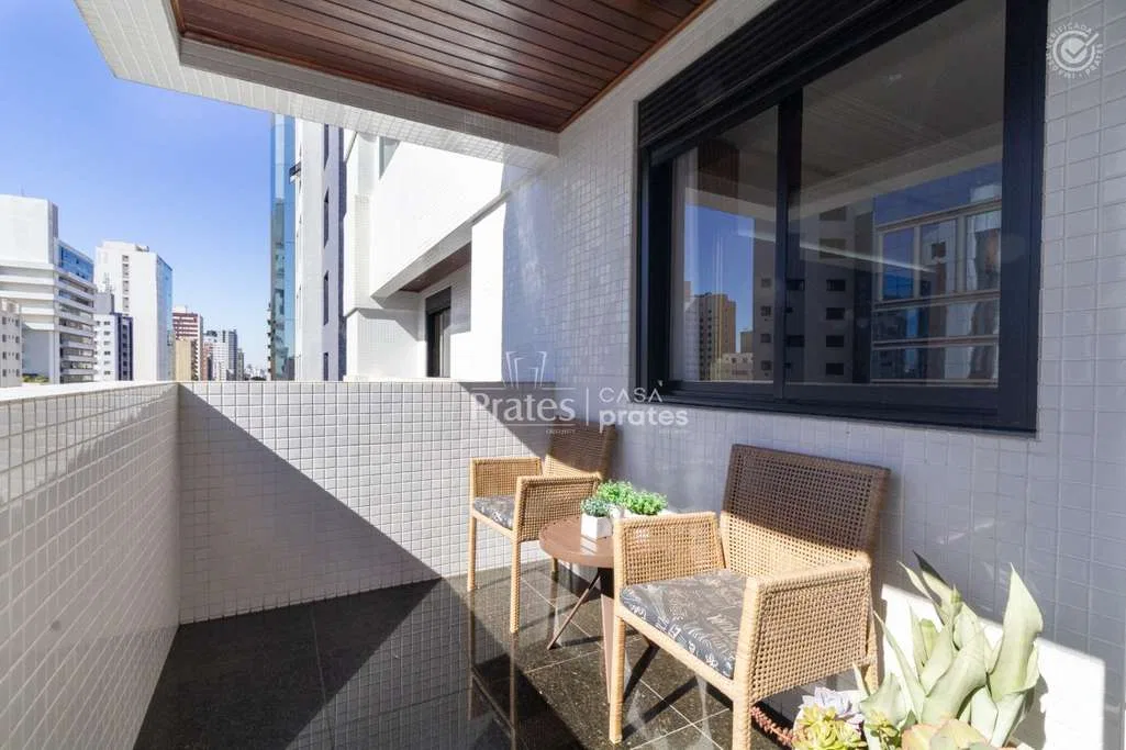3-bedroom apartment with a bathtub — photo 21