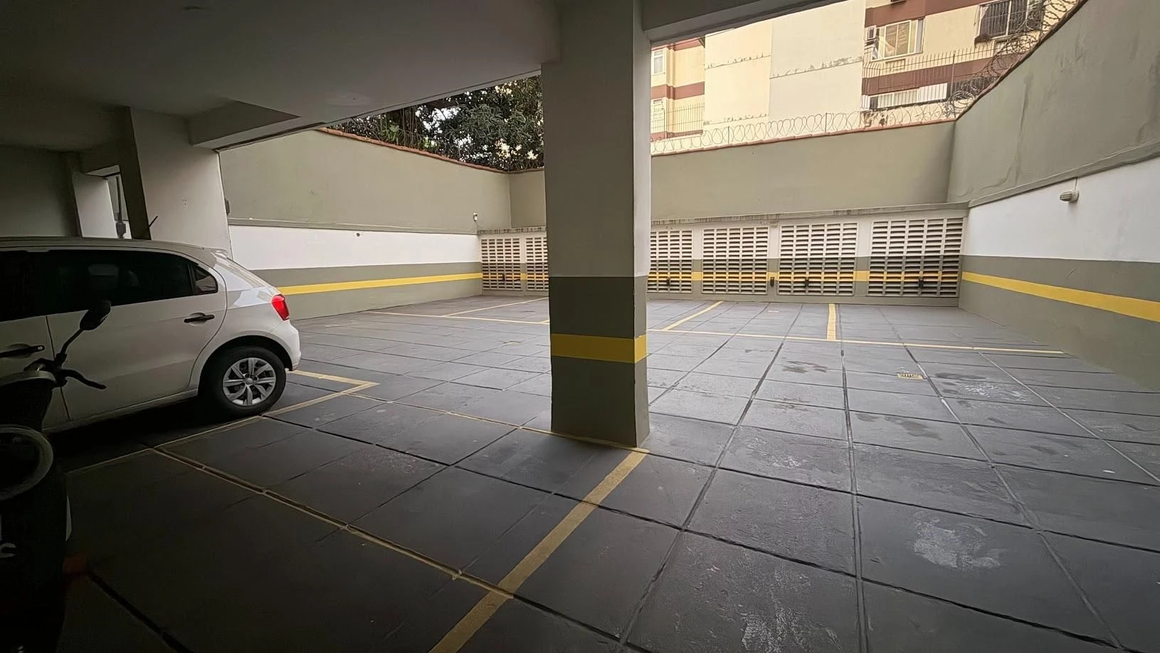 Mountain view in a 2-bedroom apartment, 72 m² — photo 35