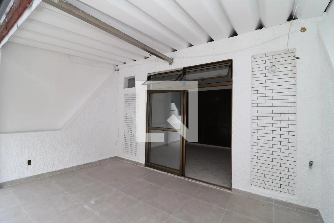 4-bedroom house, 200 m² — photo 35
