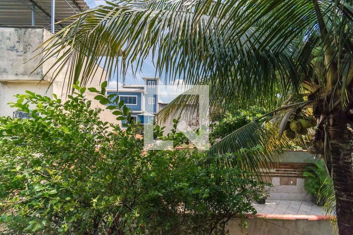 Furnished 227 m² house with a private garden — photo 51