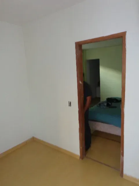 House with 3 bedrooms and 2 bathrooms, 3 parking spaces — photo 10
