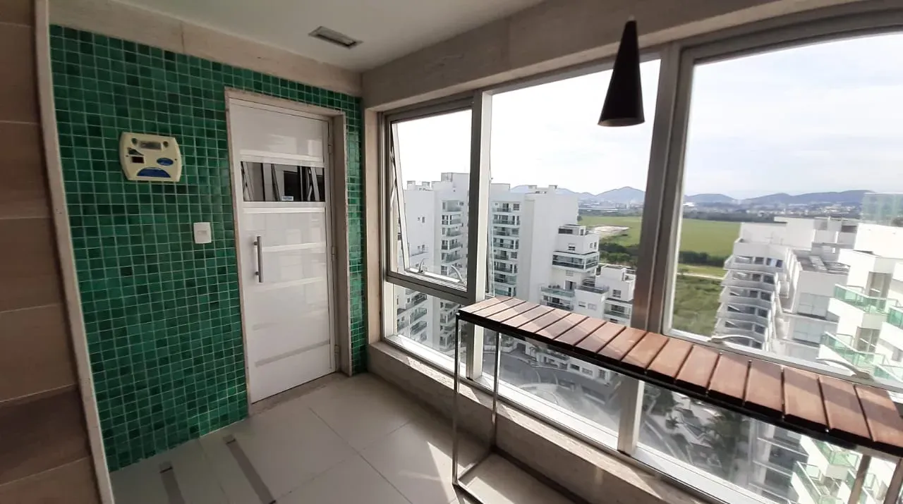 Apartamento amueblado de 1 dormitorio con 76 m² y balcón — photo 42
