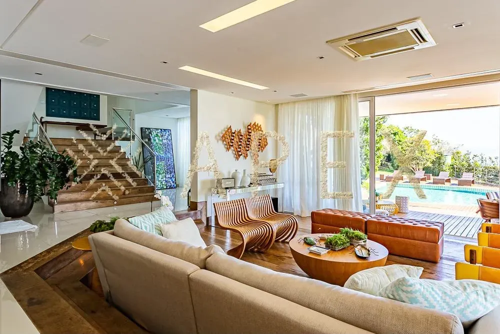 6 en-suite bedrooms, 9 bathrooms, 1600 m² and BBQ — photo 46