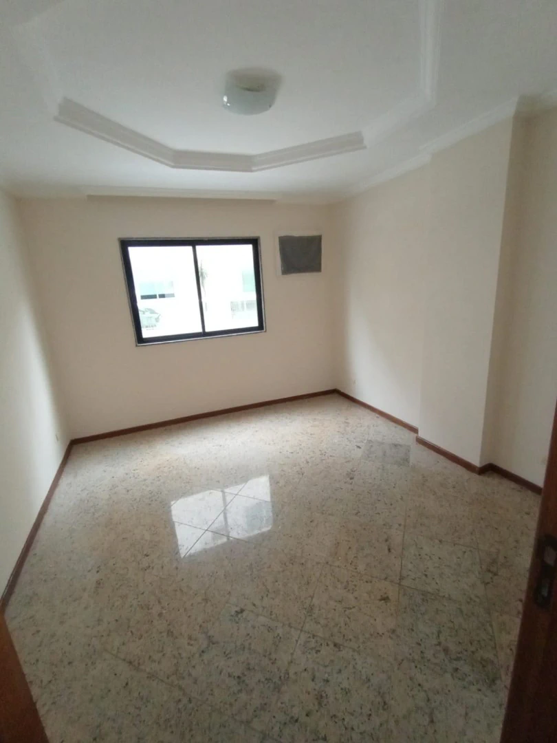 2-bedroom apartment, 1 with its own bathroom, 115 m² — photo 17