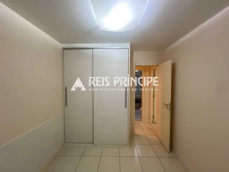 2-bedroom apartment with 1 en-suite and balcony — photo 17