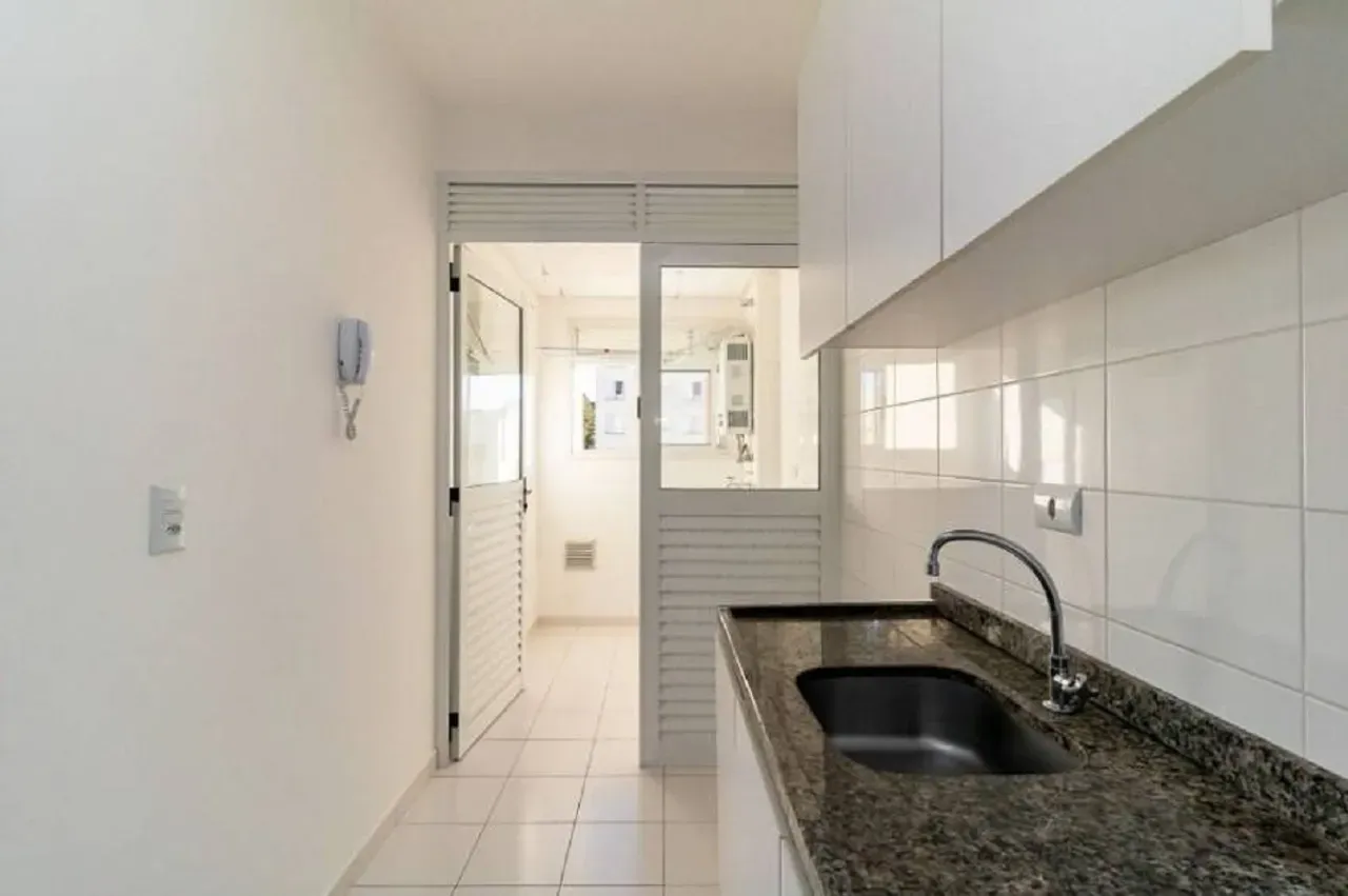 Квартира з 3 спальнями і 2 ванними, 64 м² — photo 30