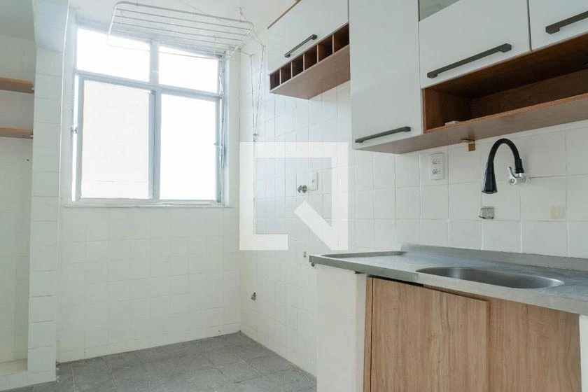 Apartment, 46 m², with wood or laminate floors — photo 10
