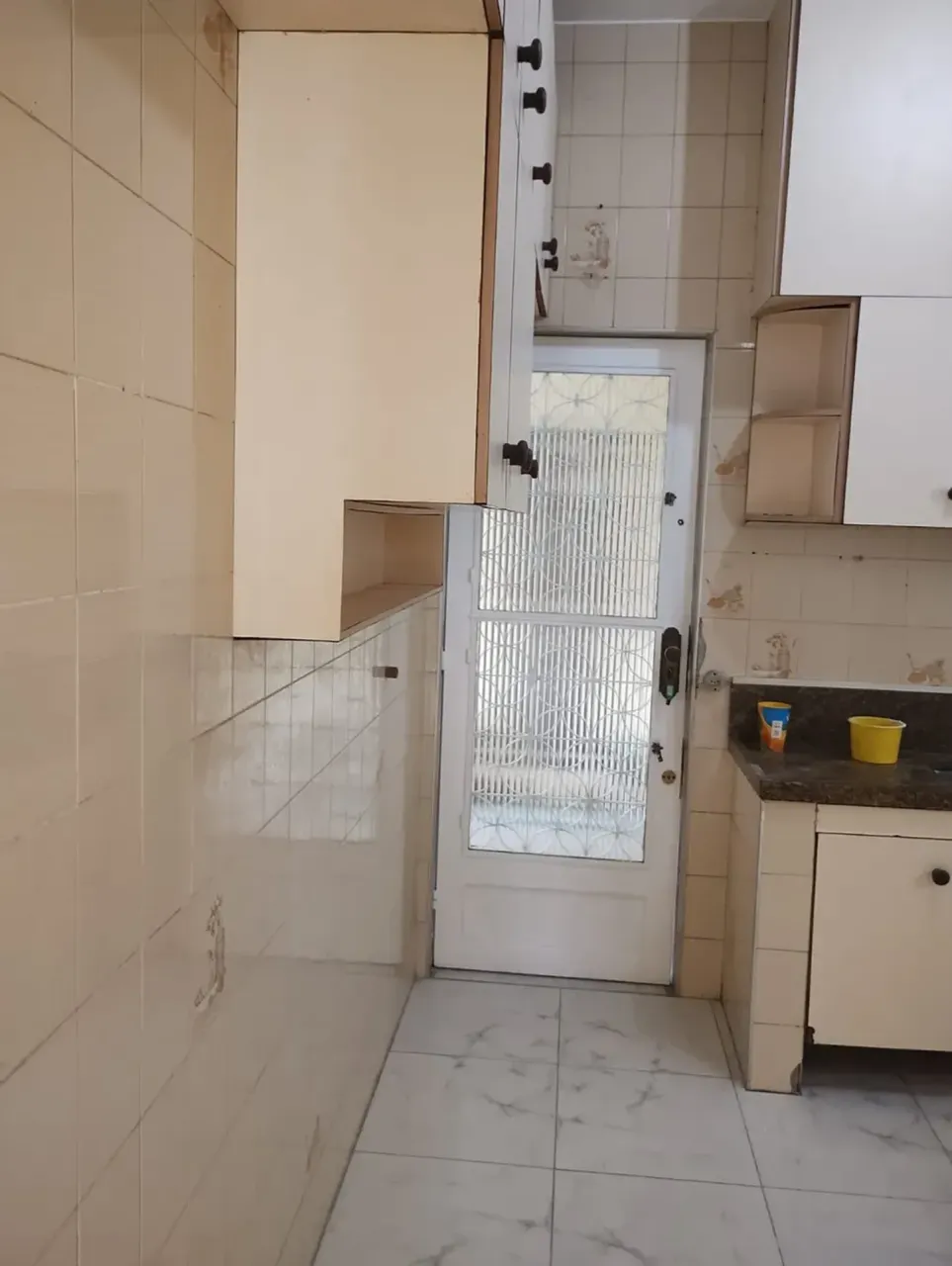 Квартира без меблів з 2 спальнями та зоною для прання — photo 2