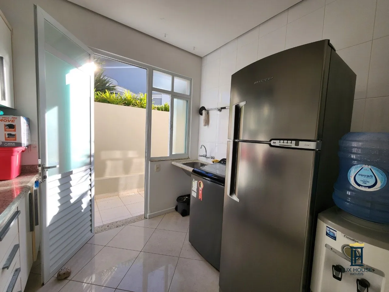 Casa amueblada con 6 dormitorios y 600 m² — photo 22
