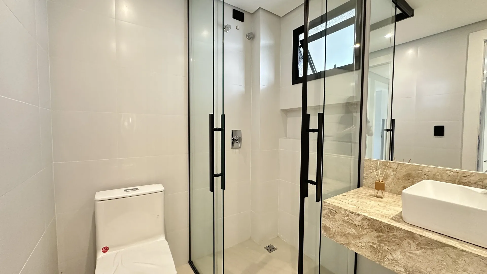 Furnished house with 3 bedrooms and 4 bathrooms — photo 28