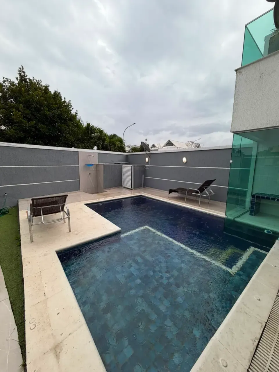 Rental house with 5 bedrooms and 5 bathrooms — photo 10