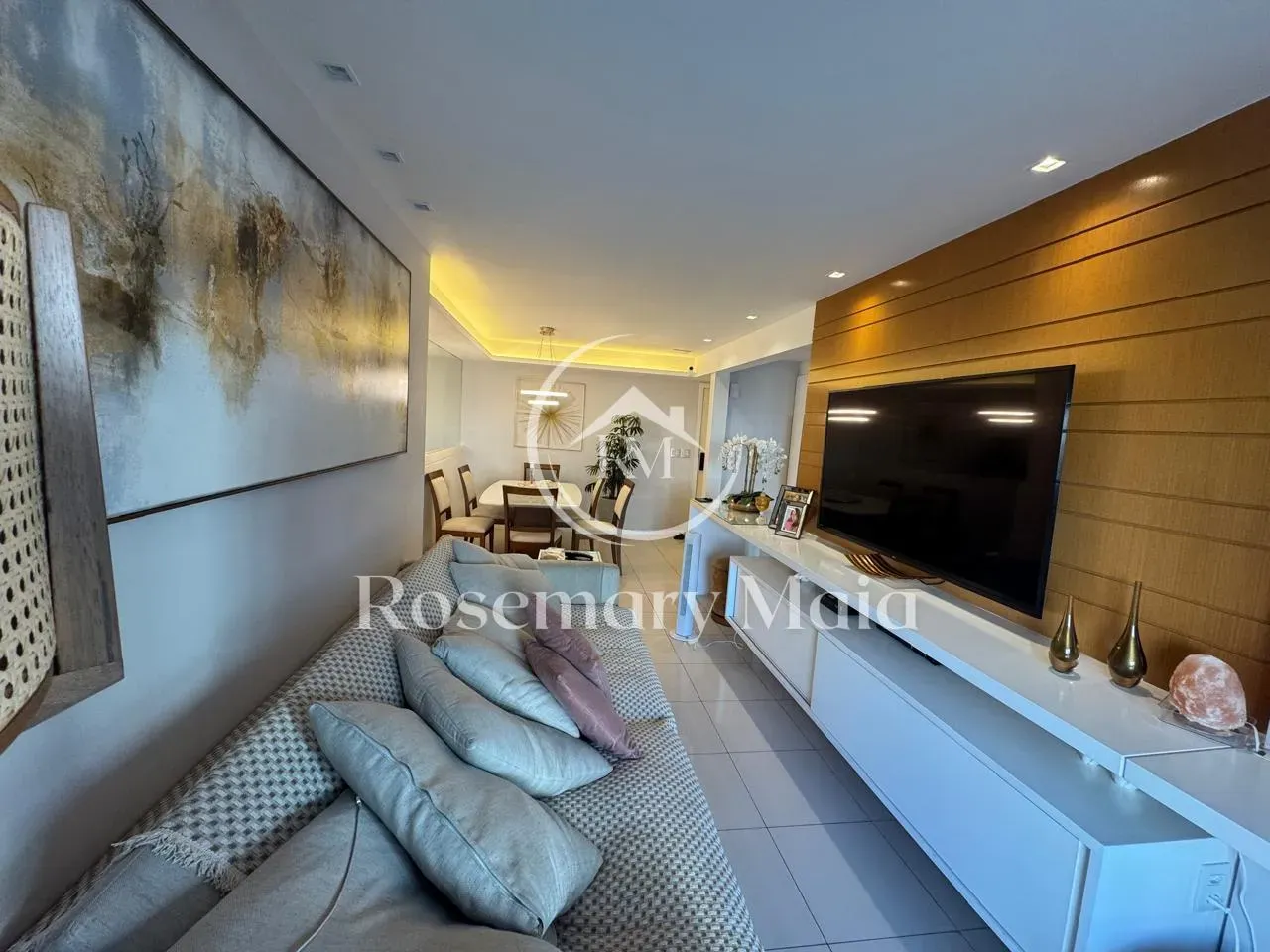 Furnished 2-bedroom, 2-bath apartment with 2 parking — photo 5