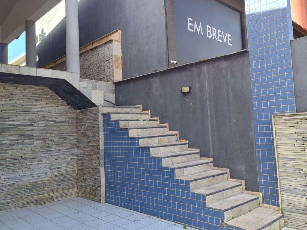 Орендна оселя з 4 спальнями з власними ванними на 600 м² — photo 4