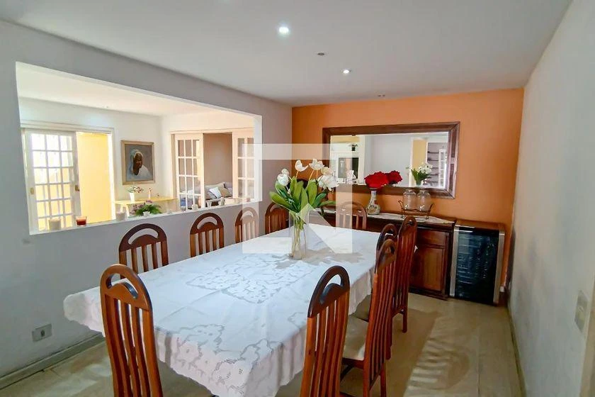 Rental house with 3 bedrooms and an open-plan kitchen — photo 18
