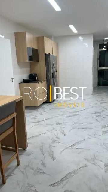 Furnished apartment with 4 bedrooms and 5 bathrooms — photo 10