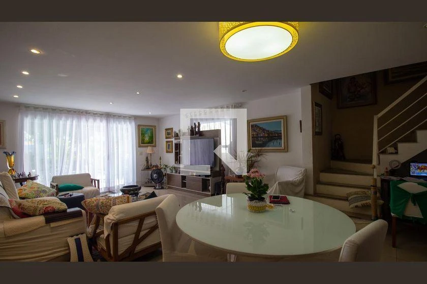 235 m² house with 4 bedrooms and a gas open-plan kitchen — photo 30