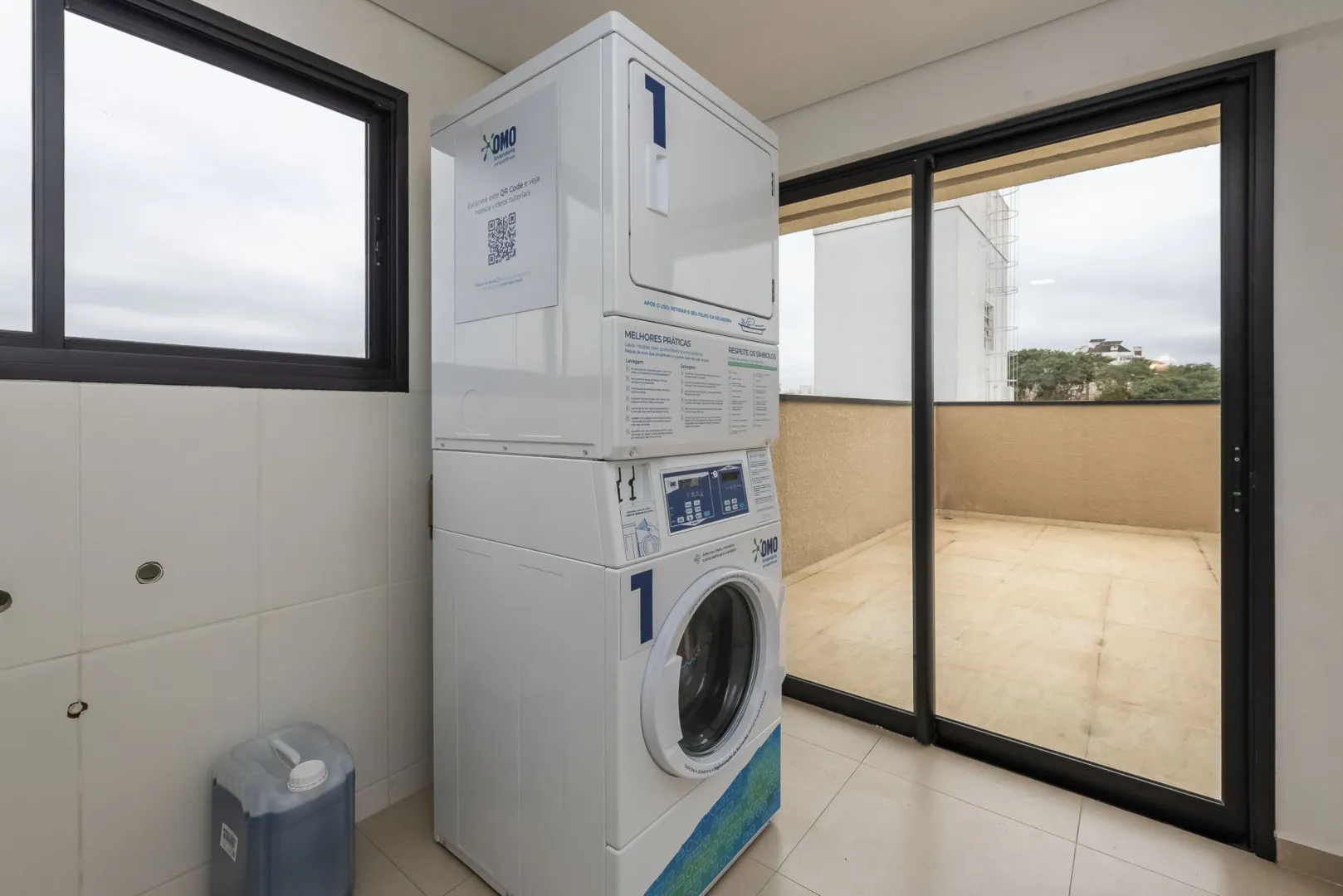 1 quarto e varanda envidraçada: apartamento de 35 m² — photo 27