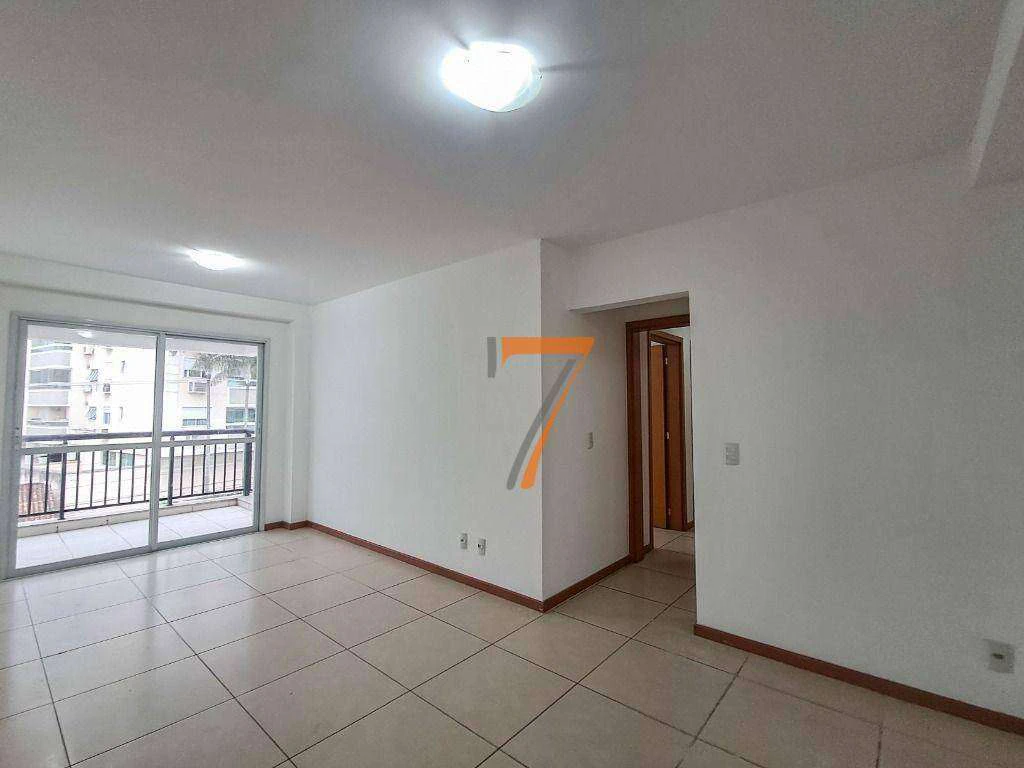 3-bedroom apartment with glass shower, 130 m² — photo 3