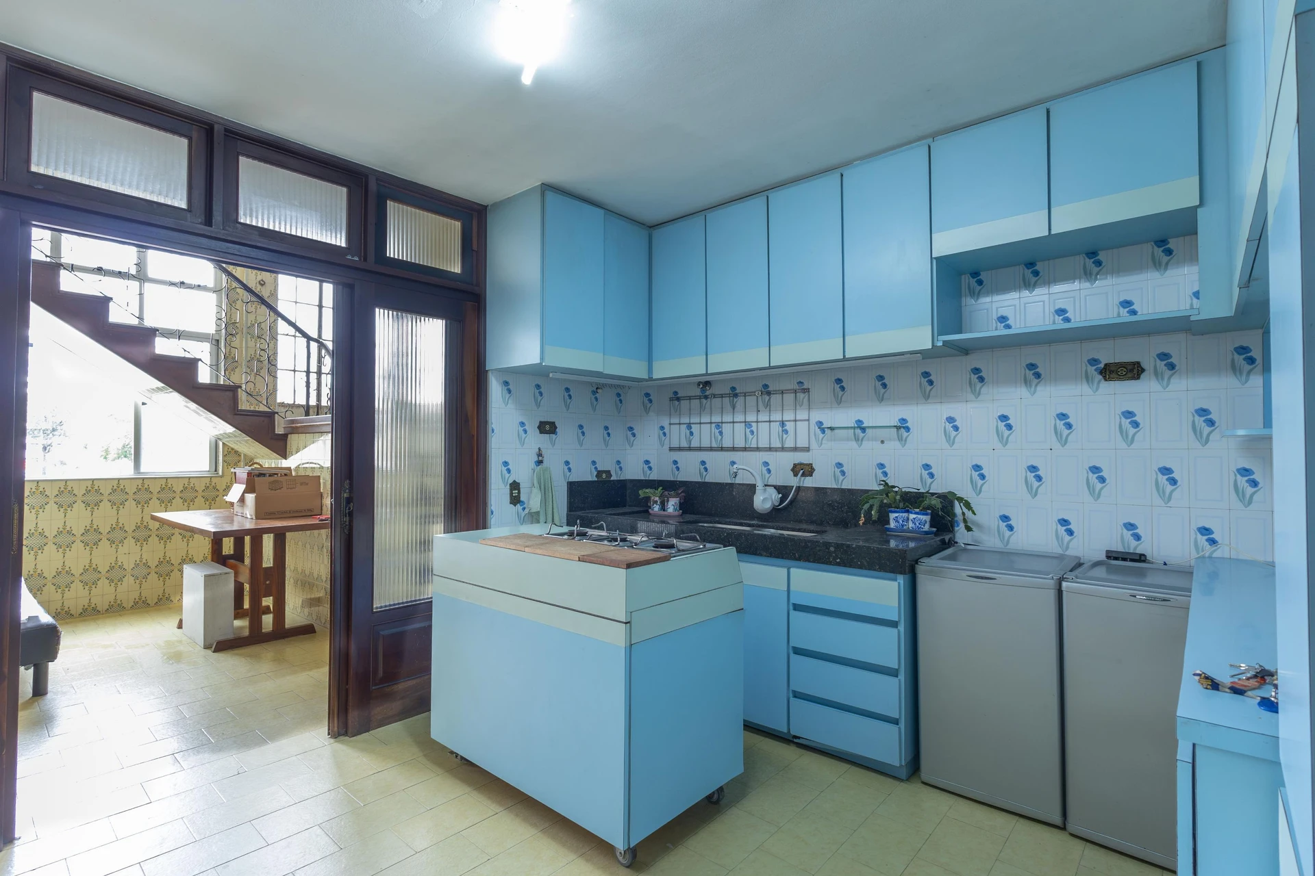 Furnished apartment with 3 bedrooms and 1 en-suite — photo 72