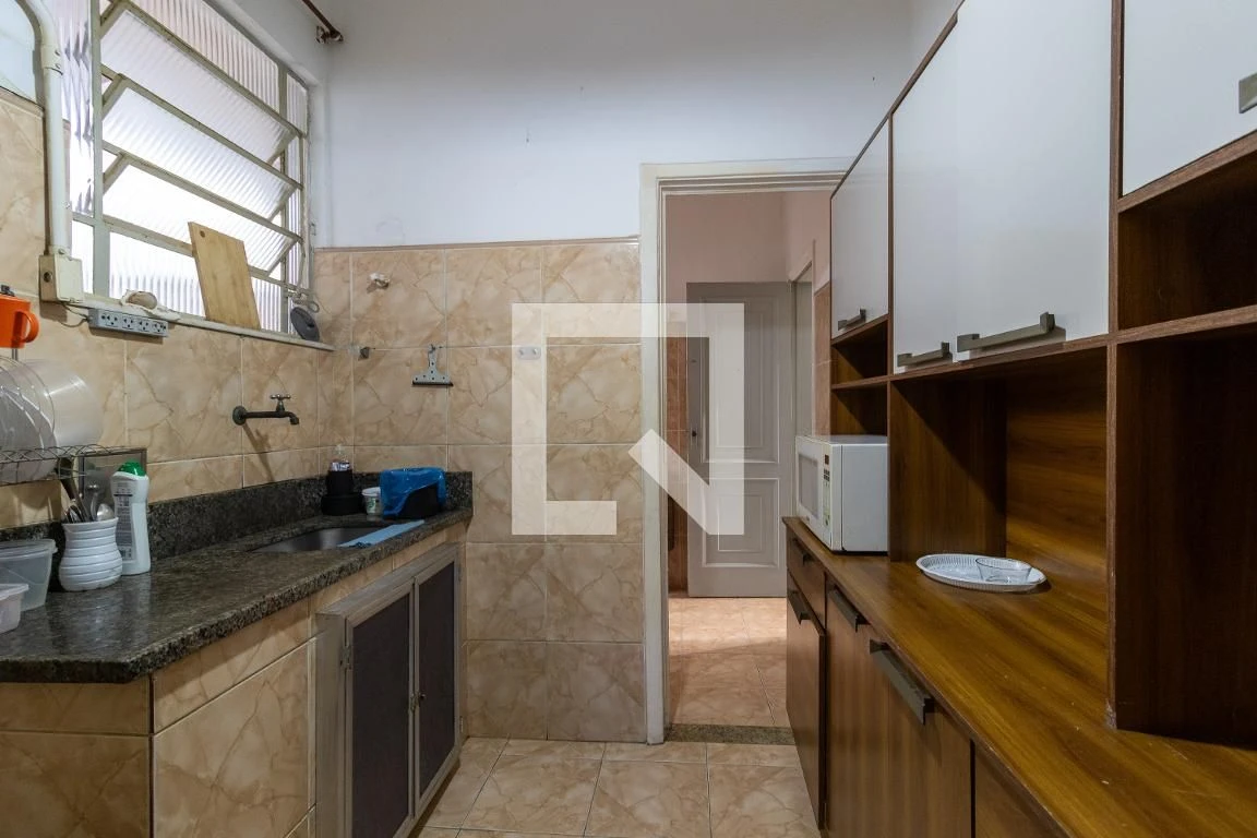 Furnished 2-bedroom apartment with 1 parking spot — photo 6