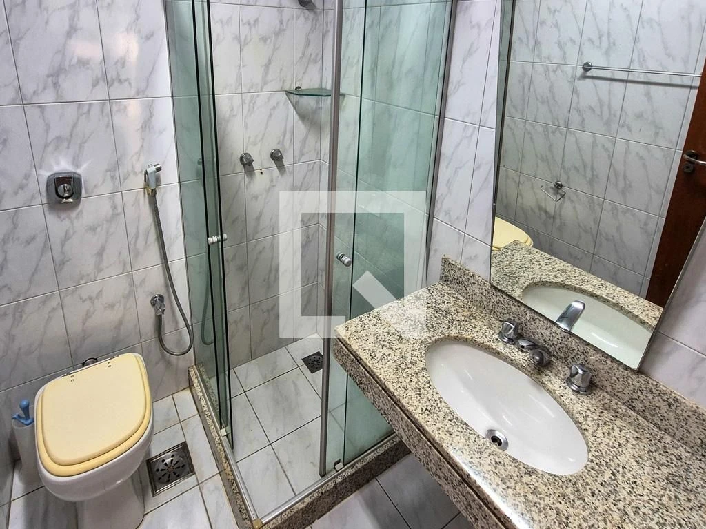 3-bedroom apartment with a balcony and 3 bathrooms — photo 30