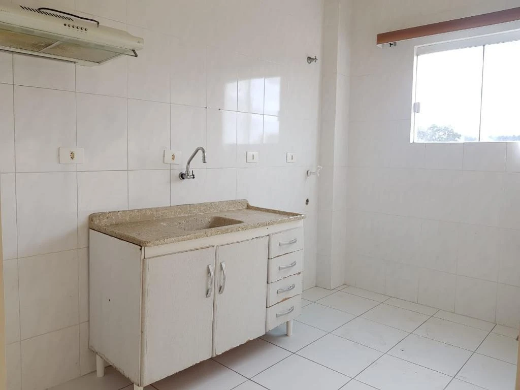 Apartamento en alquiler con 2 dormitorios y 60 m²