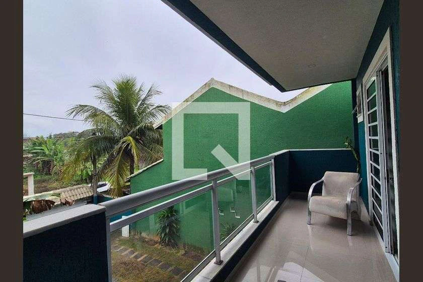 Condominium house with 4 bedrooms and a gas stove — photo 24