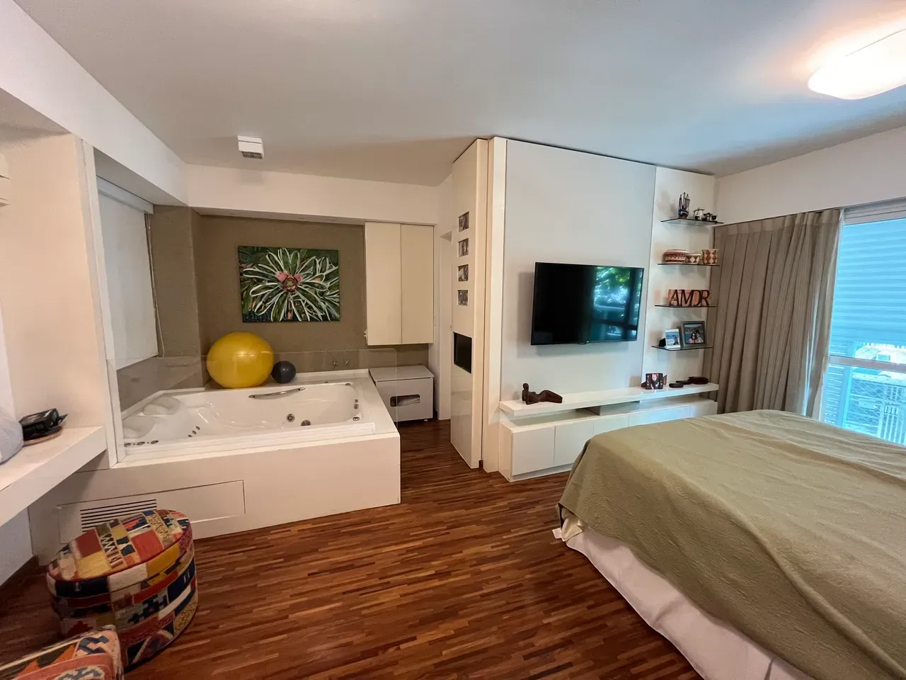 Furnished apartment, 240 m², with a washing machine — photo 21