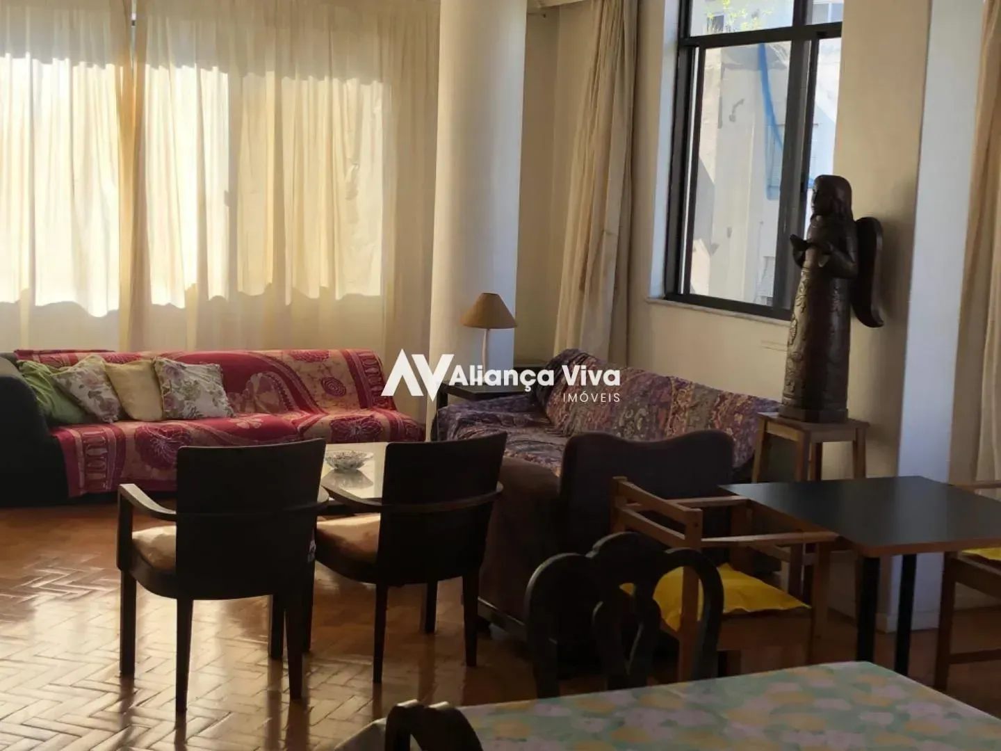 Top-floor apartment with 3 bedrooms and 3 bathrooms — photo 7