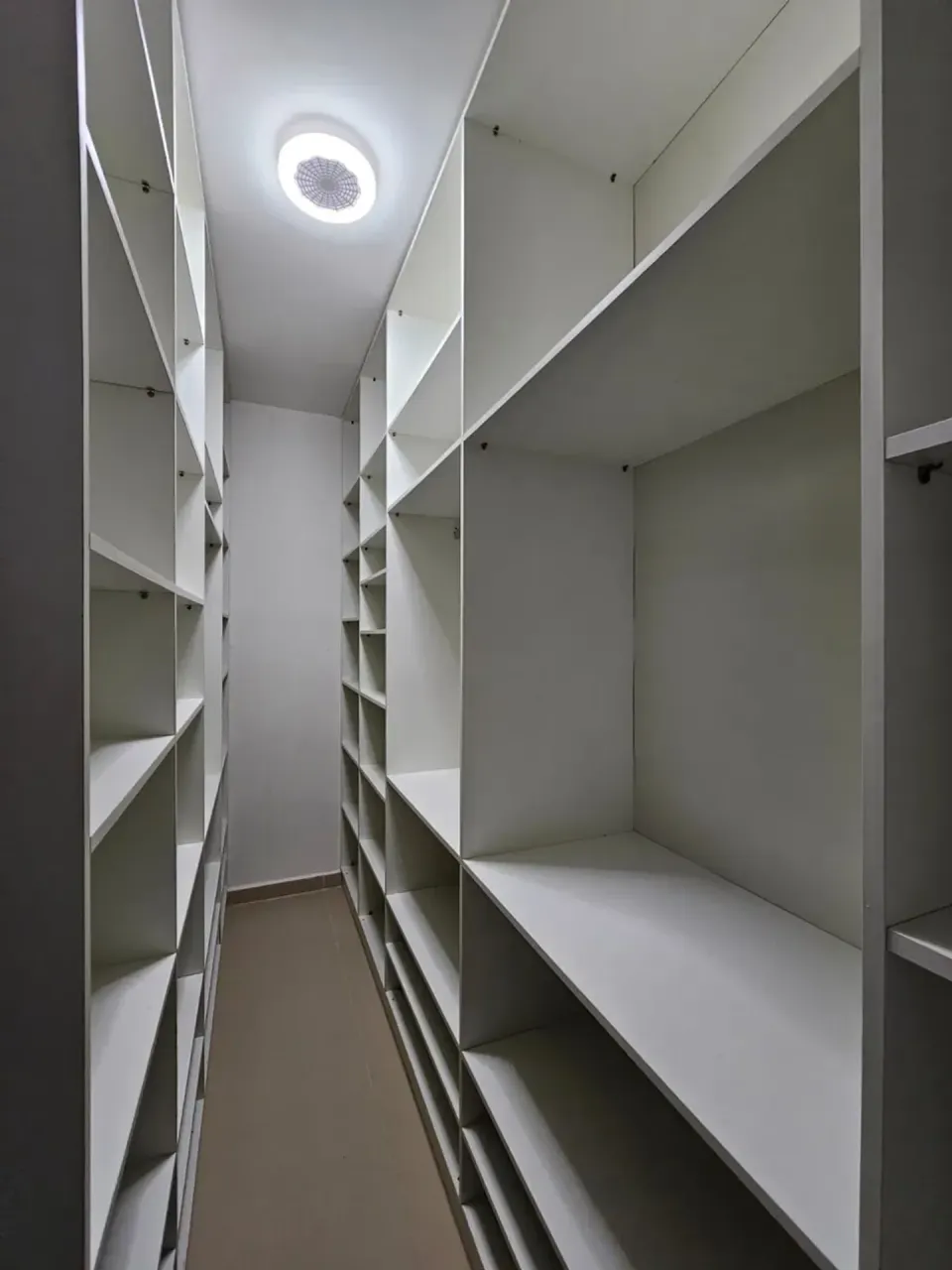 Apartamento mobiliado com 3 quartos e cozinha integrada — photo 16