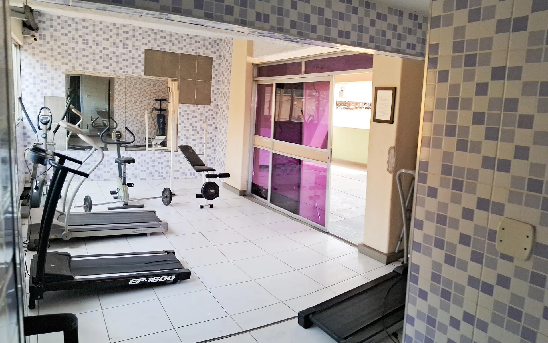 Квартира з 2 спальнями та робочим місцем — photo 30