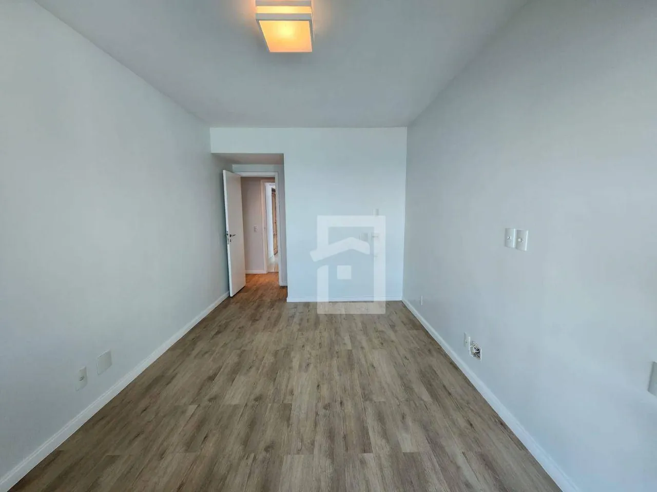 4-bedroom apartment with 315 m² and 5 bathrooms — photo 11