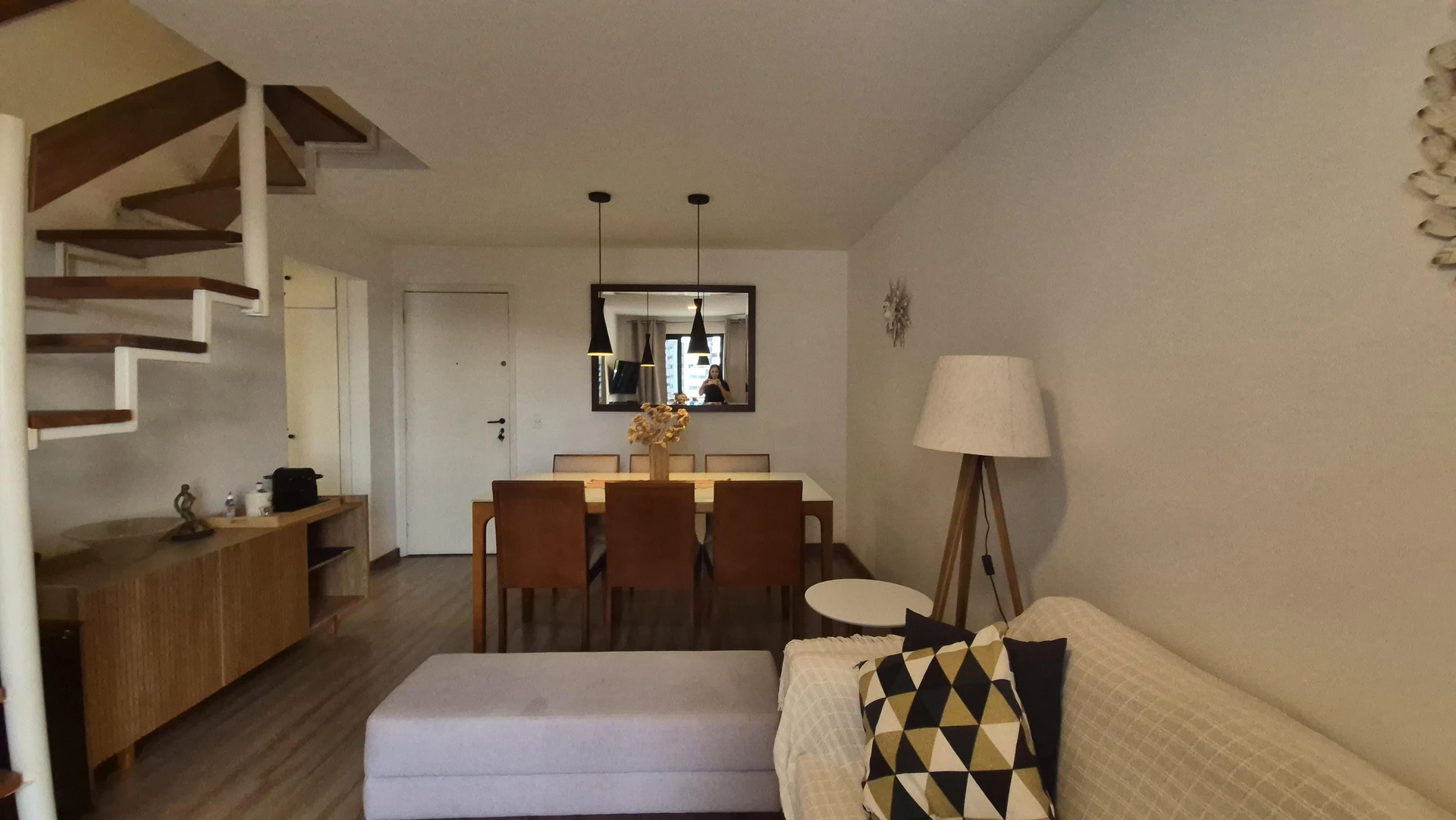 Furnished apartment with 2 en-suite bedrooms and 1 parking — photo 21