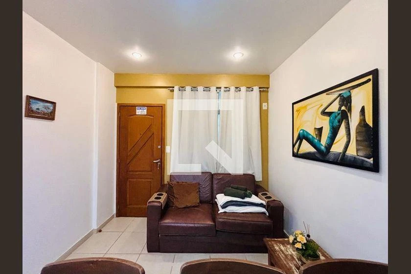 Apartamento mobiliado de 1 quarto com espaço de home office — photo 2