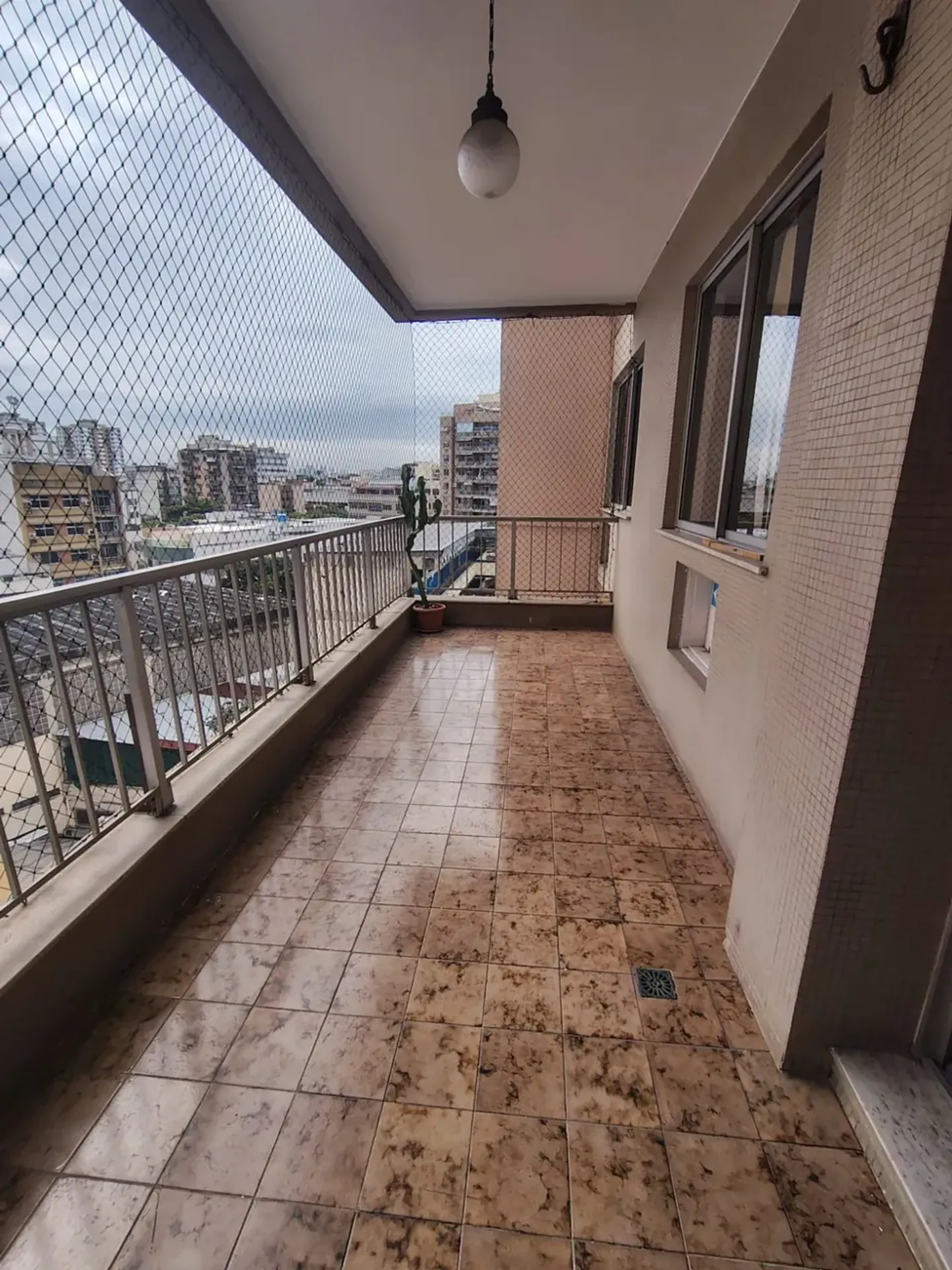 Apartamento com piso de madeira ou laminado, Maracanã — photo 4