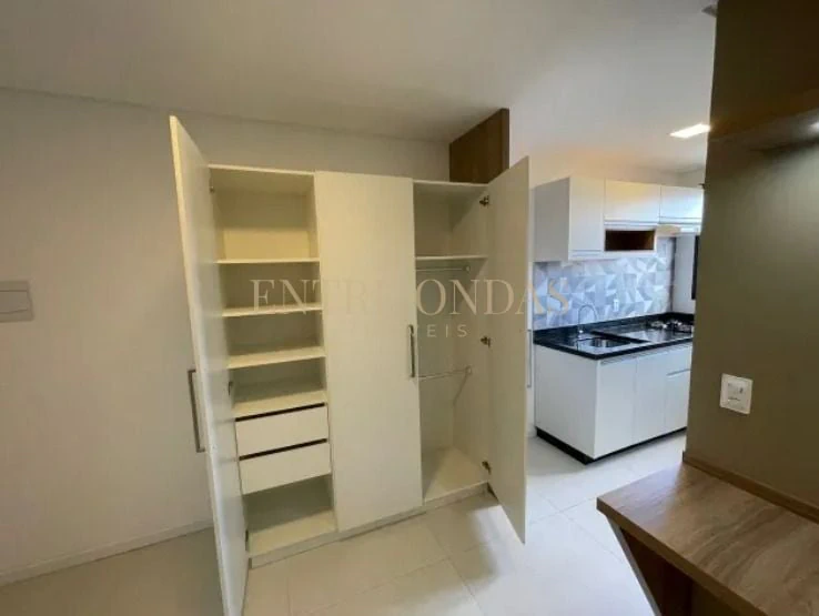 Lavadora y 1 dormitorio: departamento de 30 m² — photo 3