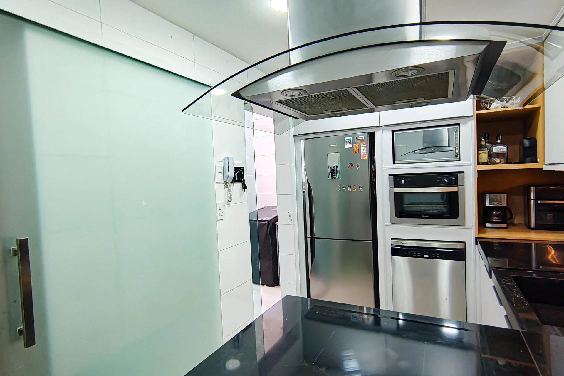 170 m² house with a dishwasher and a bathtub — photo 33