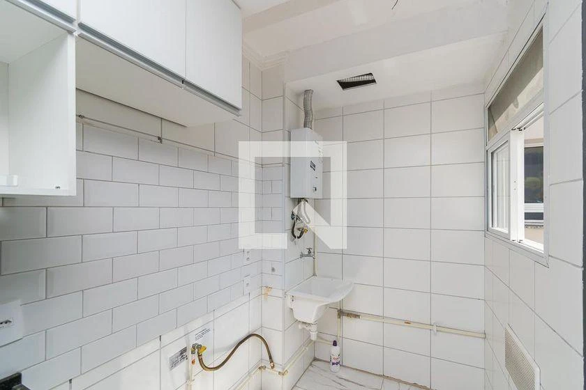 Home office in a 2-bedroom apartment, 45 m² — photo 26