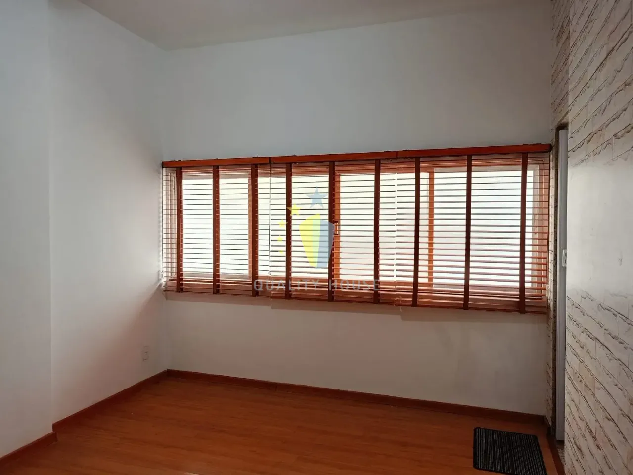 Rental apartment with 1 bedroom and a gas kitchenette — photo 11