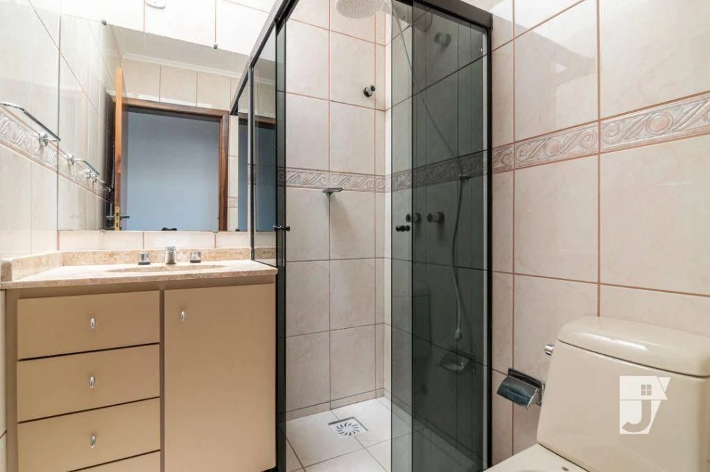 Дом 248 м² со стиральной машиной и застеклённым балконом — photo 10