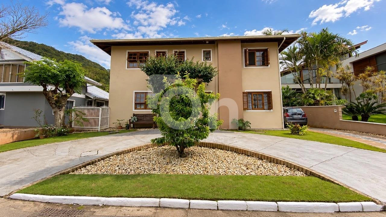 Furnished house, 238 m², with a dishwasher — photo 5