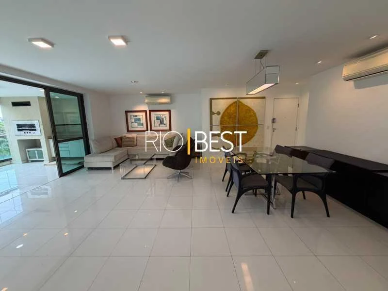 Apartment, 179 m², with a home office