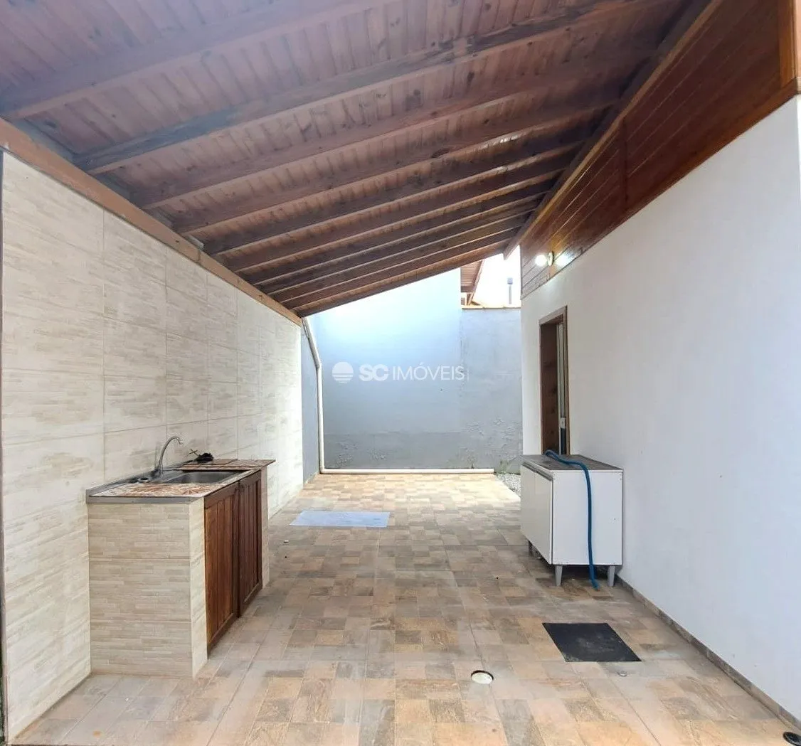 Townhouse with 2 bedrooms, balcony and private garden — photo 16
