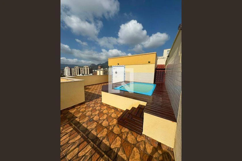 165 m² apartment with 3 bedrooms and a pool — photo 43