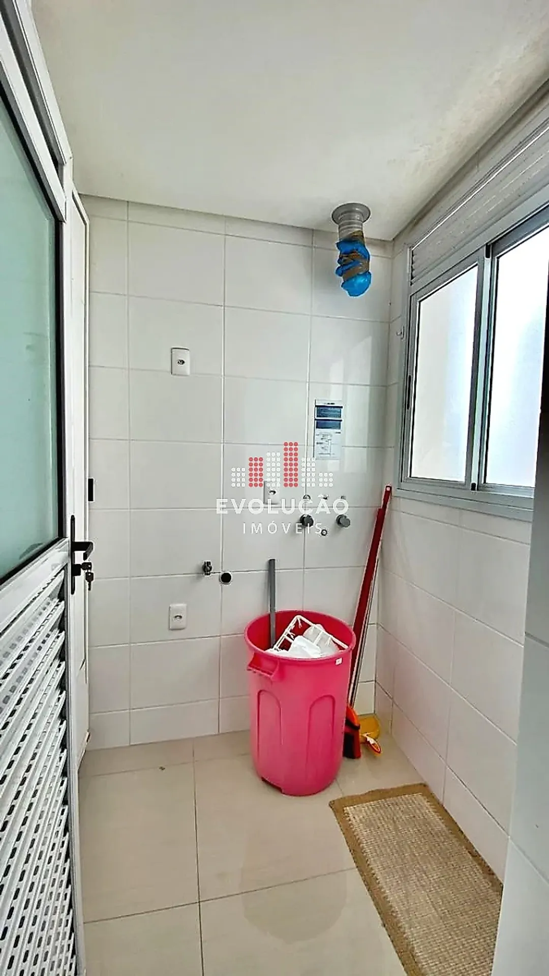 Apartamento de 3 dormitorios de 85 m² con balcón y parrilla — photo 11