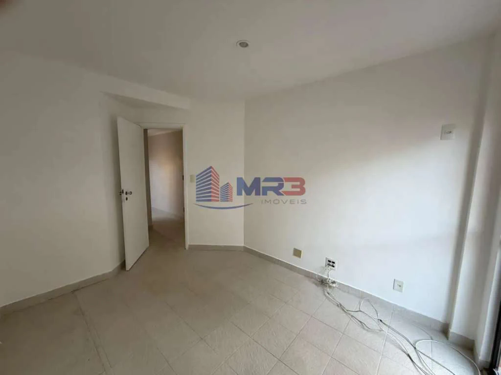 Top-floor apartment with 2 bedrooms and private BBQ — photo 15