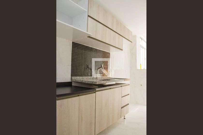 90 m² apartment with 2 bedrooms and a balcony — photo 8