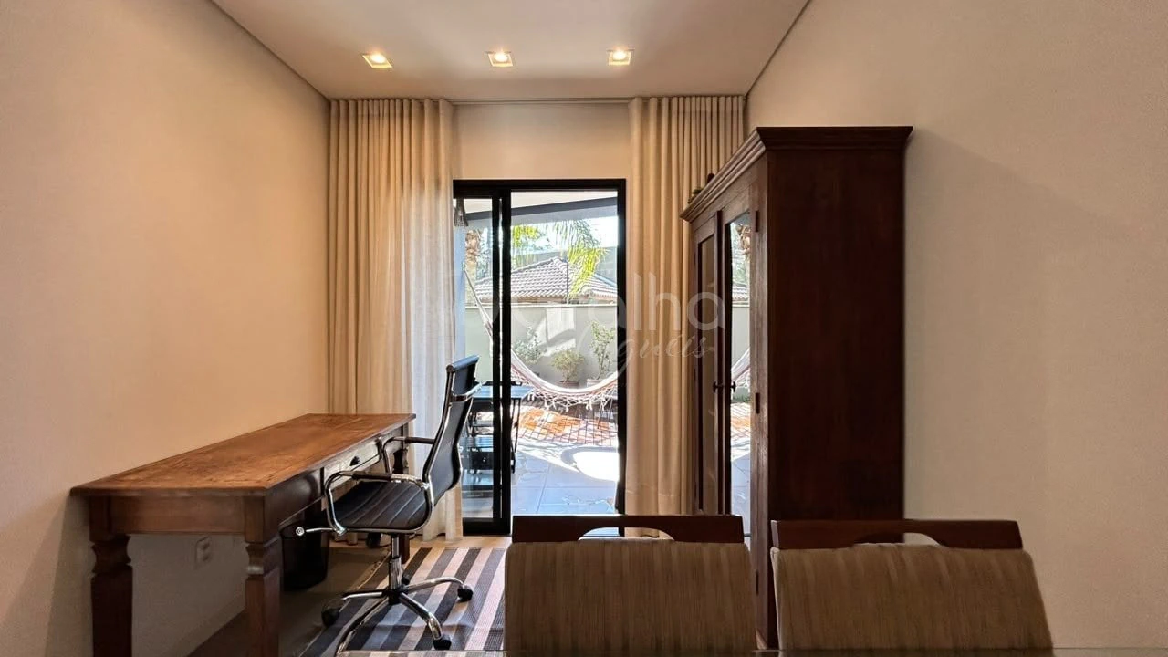 Mountain view in a 2-bedroom apartment, 116 m² — photo 6