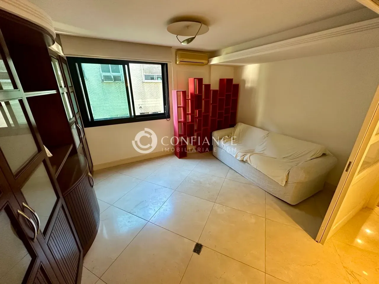 Apartamento de 230 m² com 2 quartos e armários embutidos — photo 16